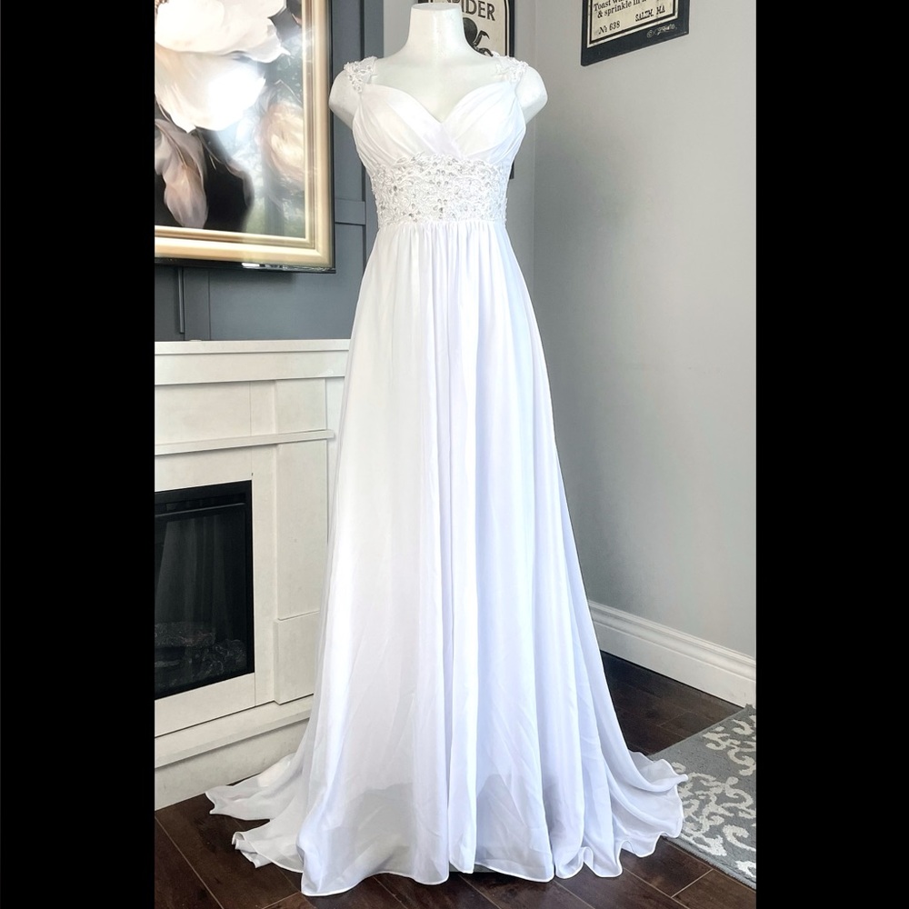 Custom Elegant Minimal Wedding Dress